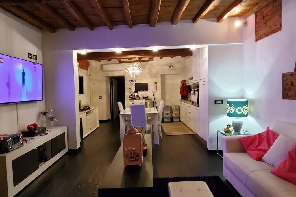 Mirko Design Apartment Prato  Luaran gambar