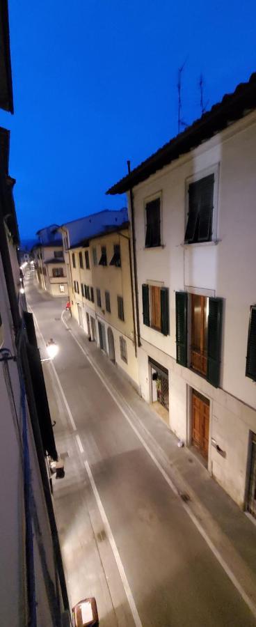Mirko Design Apartment Prato  Luaran gambar