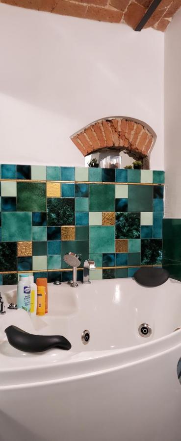 Mirko Design Apartment Prato  Luaran gambar